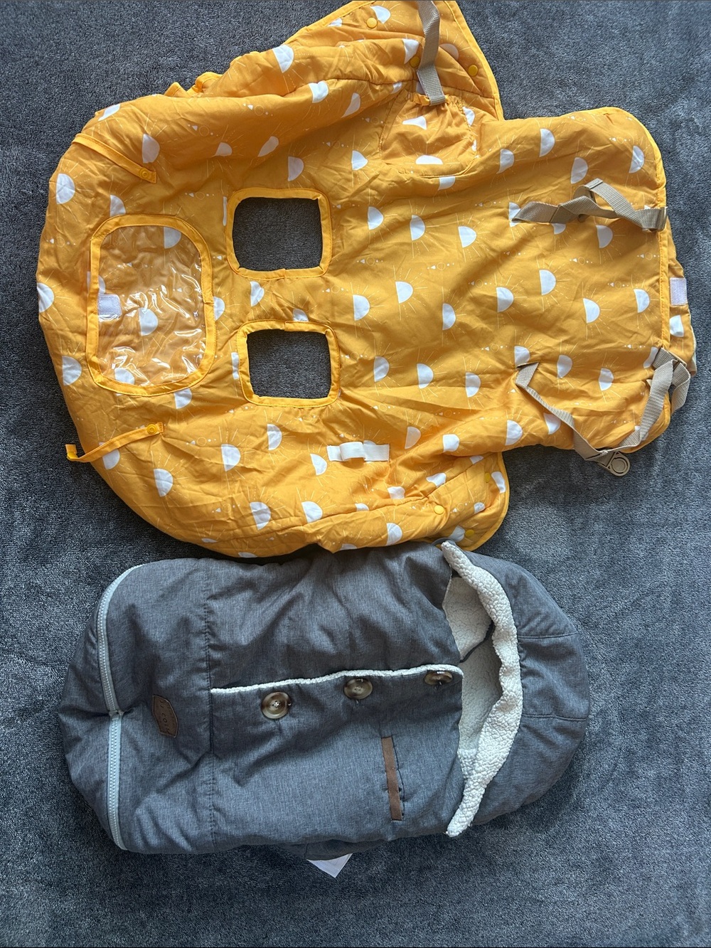 Bundle JJ Cole grey car seat cover and Yellow shopping card cover